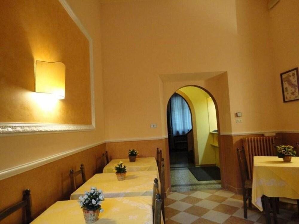 Hotel Delle Camelie Firenze Esterno foto